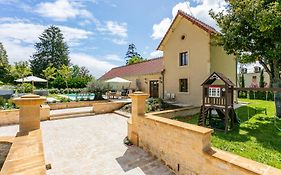 Maison De Vacances Guardian House Of Chateau Monteil With Heated Pool And Jacuzzi À
